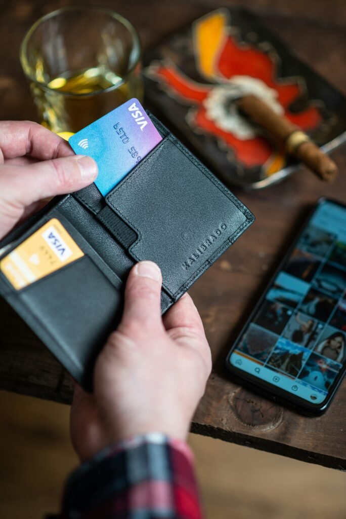 Assessing the Uniqueness and Workmanship of Wallet Creations