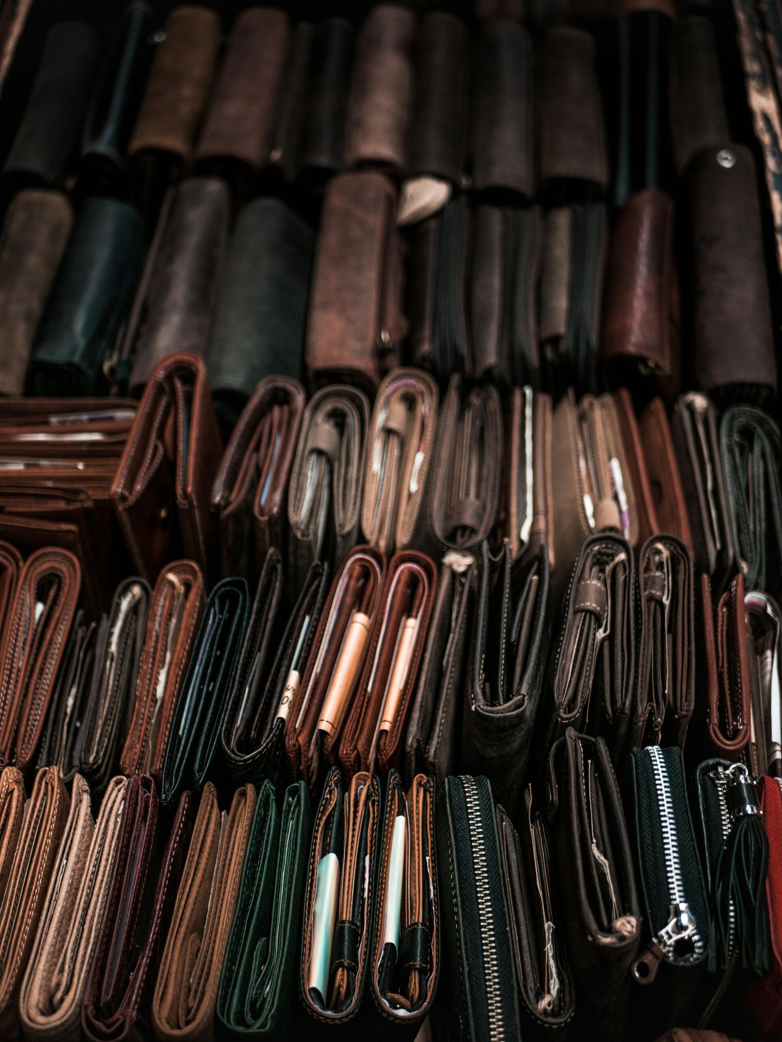 Breaking Boundaries: How Innovative Materials are Reshaping Wallet Manufacturing
